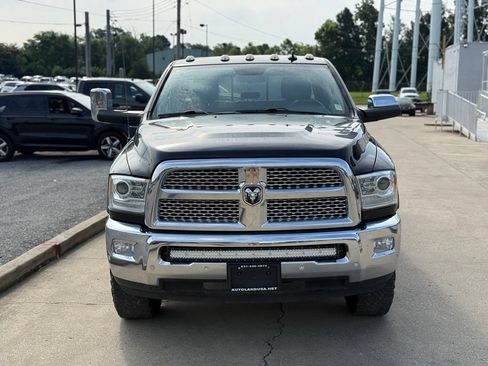 Used 2018 RAM 2500 Laramie w/ Snow Chief Group AWD/4WD image 3