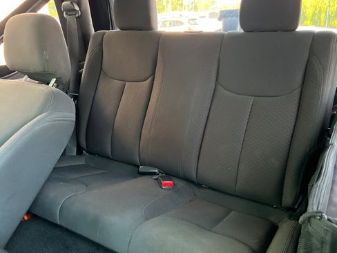 Used 2015 Jeep Wrangler Sport w/ Quick Order Package 23S image 12