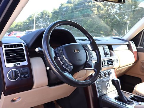 Used 2012 Land Rover Range Rover HSE AWD/4WD image 19