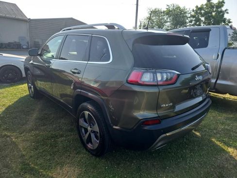 Used 2019 Jeep Cherokee Limited AWD/4WD image 8