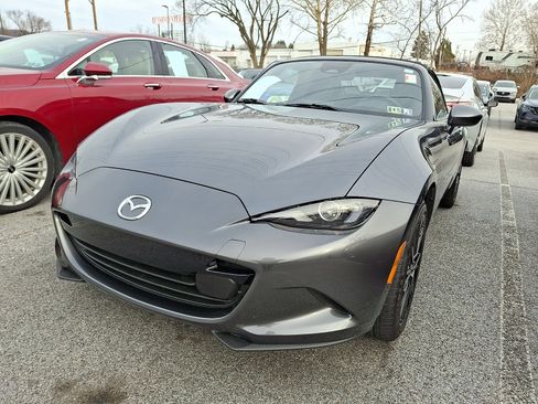 Used 2024 MAZDA MX-5 Miata Grand Touring image 4
