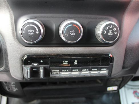 Used 2021 RAM 2500 Tradesman w/ Protection Group AWD/4WD image 14