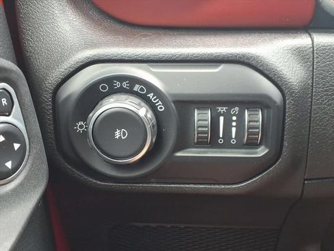 Used 2019 Jeep Wrangler Unlimited Rubicon AWD/4WD image 20