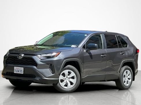 Used 2024 Toyota RAV4 LE AWD/4WD image 1