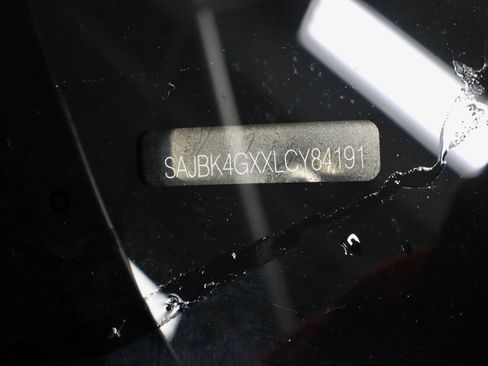 Used 2020 Jaguar XF Prestige image 35