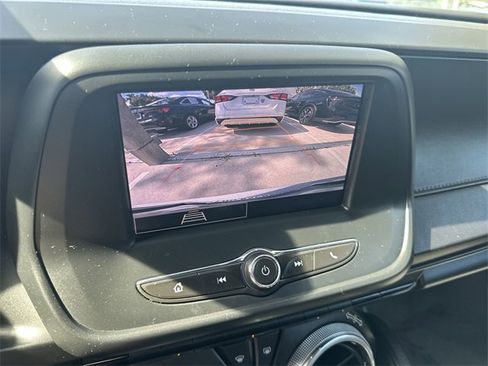 Used 2023 Chevrolet Camaro LT image 25