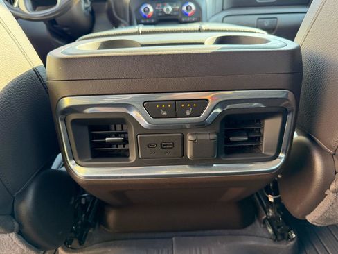 Used 2021 GMC Sierra 2500 Denali w/ Denali Ultimate Package AWD/4WD image 21