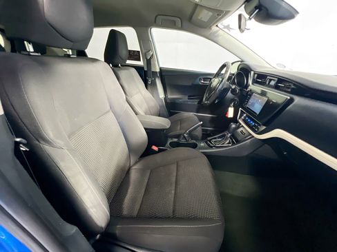 Used 2017 Toyota Corolla iM image 29