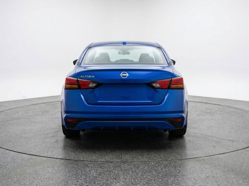 Used 2025 Nissan Altima 2.5 SV image 7