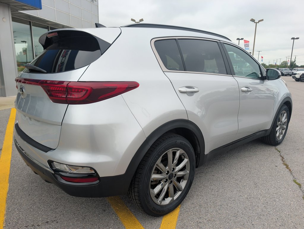 Used 2022 Kia Sportage Nightfall Edition w/ Nightfall Fwd Premium Package image 7