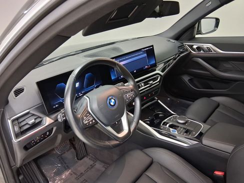 Used 2023 BMW i4 eDrive35 RWD image 4