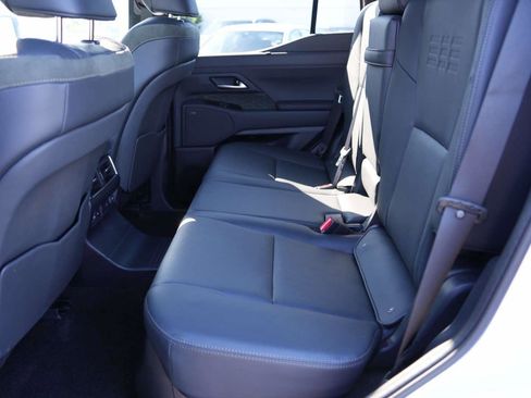 Used 2025 Lexus GX 550 GX 550 Premium 4WD 4WD image 16