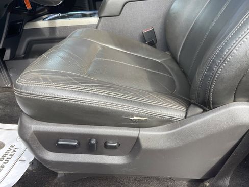 Used 2016 Ford F350 Platinum image 23