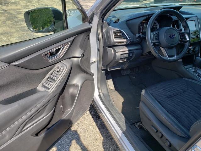 Used 2023 Subaru Forester Premium AWD/4WD image 11