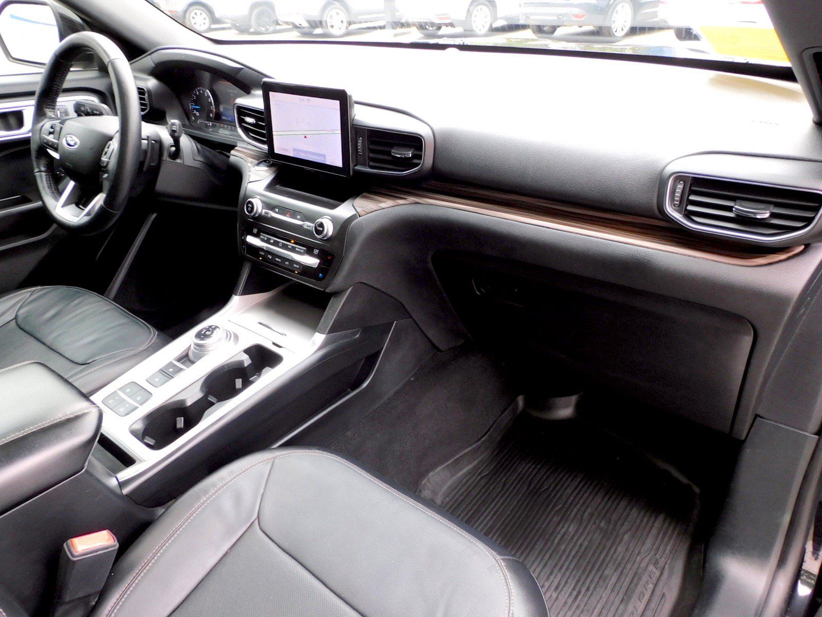 Used 2020 Ford Explorer Limited RWD image 22