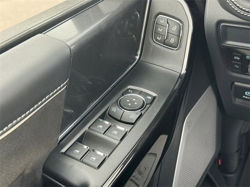 New 2025 Ford F150 Lightning Platinum image 29