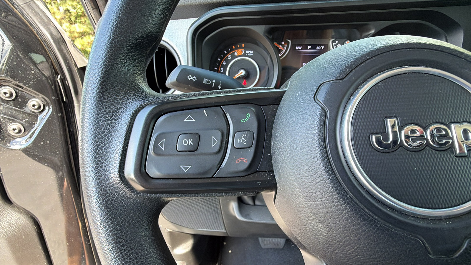 Used 2025 Jeep Wrangler Unlimited Sport AWD/4WD image 27