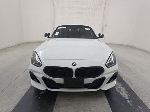Used 2024 BMW Z4 sDrive30i w/ Premium Package RWD image 2