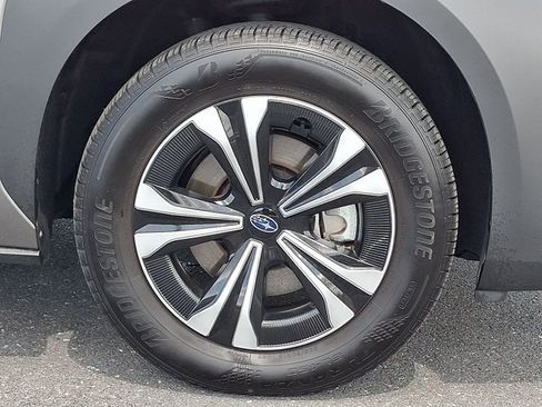 Used 2024 Subaru Solterra AWD/4WD image 8