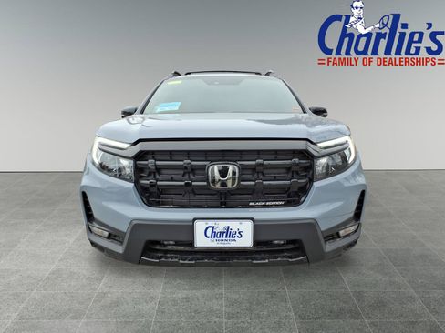 New 2026 Honda Ridgeline Black Edition image 2