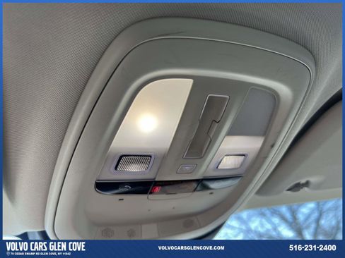 Certified 2023 Volvo S60 B5 Core w/ Climate Package image 31