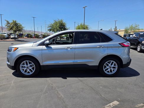 Certified 2024 Ford Edge SEL w/ Convenience Package AWD/4WD image 3