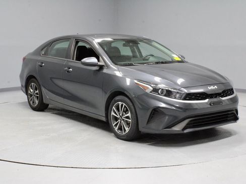 Used 2024 Kia Forte LXS FWD image 1