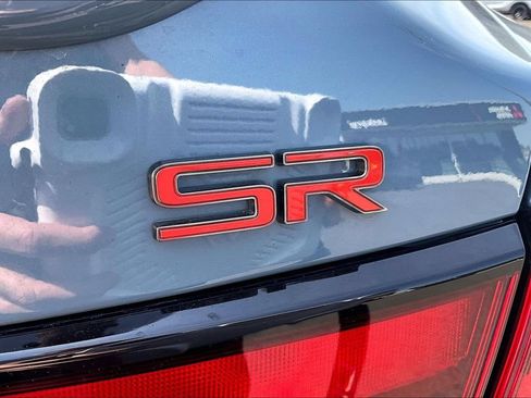 Used 2024 Nissan Sentra SR w/ SR Premium Package FWD image 8