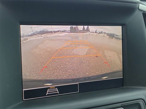 Used 2022 GMC Terrain SLE image 26