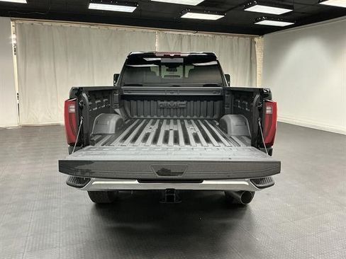 New 2026 GMC Sierra 2500 SLT w/ SLT Premium Package AWD/4WD image 29