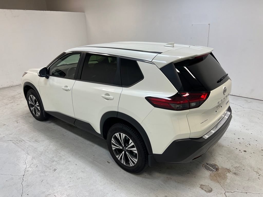 Used 2023 Nissan Rogue SV AWD/4WD image 5
