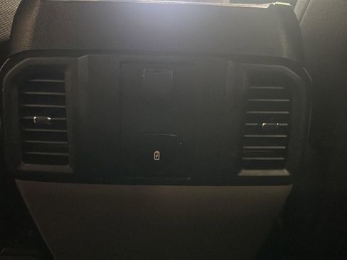 Used 2018 Ford F150 XL w/ Equipment Group 101A Mid AWD/4WD image 28