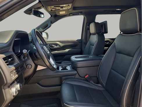 Used 2022 GMC Yukon SLT w/ SLT Premium Package RWD image 15