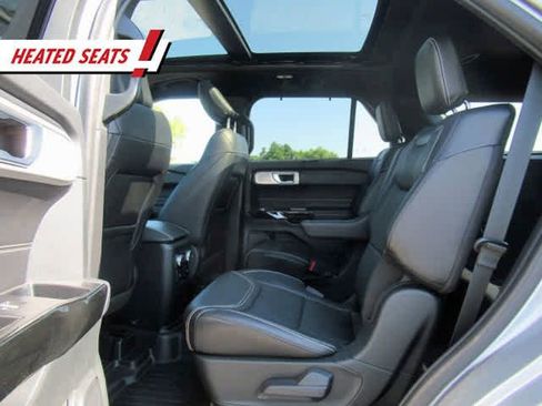 Used 2022 Ford Explorer ST w/ Equipment Group 401A image 5