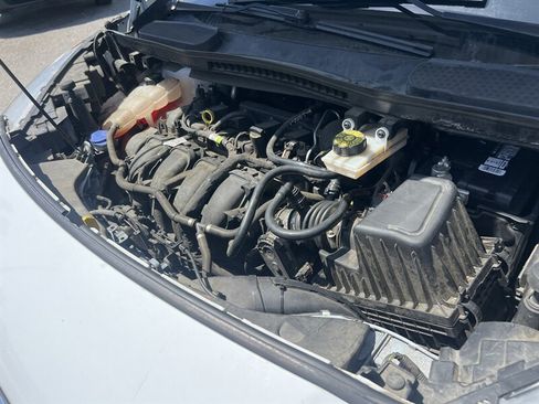 Used 2020 Ford Transit Connect XL FWD image 22