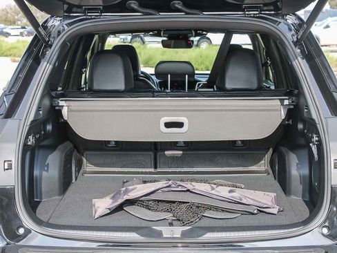 Used 2025 Subaru Forester Sport image 25