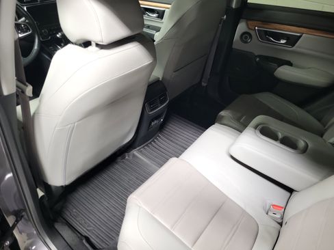 Used 2021 Honda CR-V Touring image 14