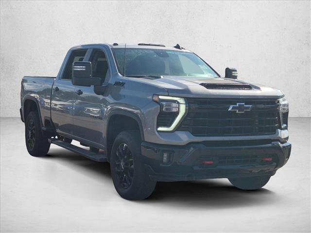 Used 2026 Chevrolet Silverado 2500 LT w/ Trail Boss Package AWD/4WD image 3