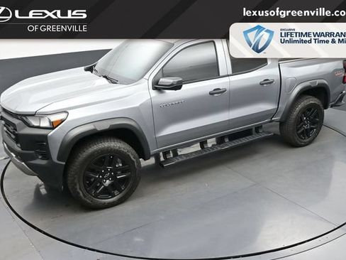 Used 2025 Chevrolet Colorado Trail Boss AWD/4WD image 51