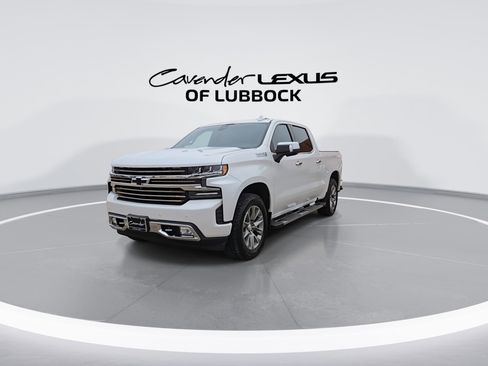 Used 2019 Chevrolet Silverado 1500 High Country w/ Technology Package image 3