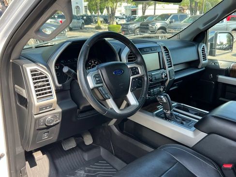 Used 2015 Ford F150 Lariat w/ Equipment Group 502A Luxury AWD/4WD image 26