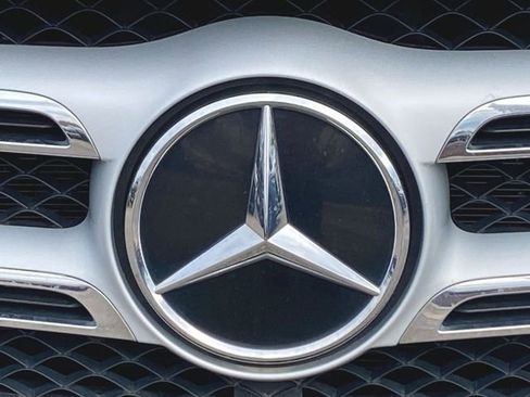 Used 2020 Mercedes-Benz GLS 450 4MATIC image 32