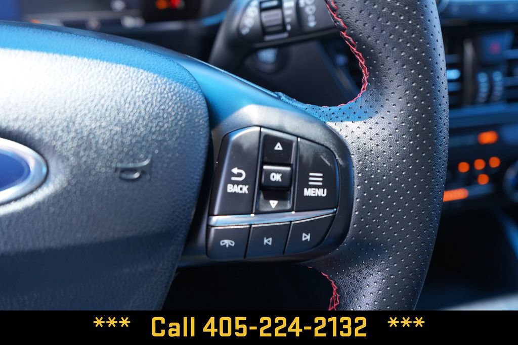 Used 2025 Ford Escape ST-Line AWD/4WD image 32