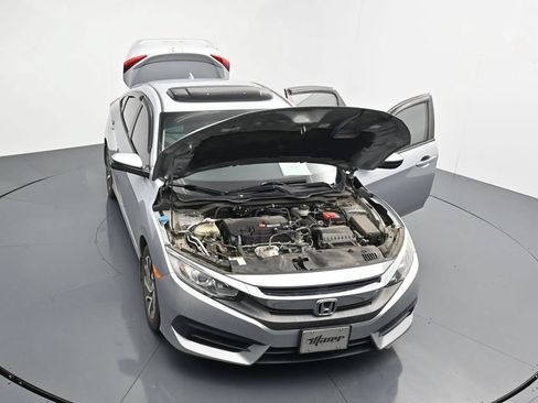 Used 2018 Honda Civic EX image 25