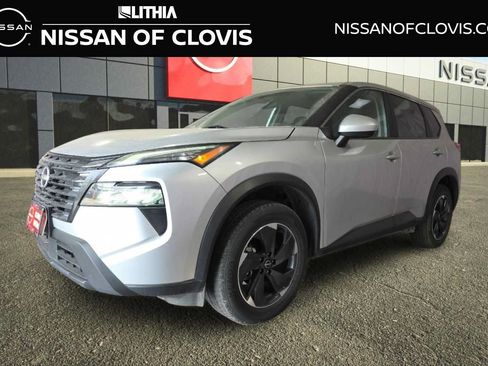 Used 2024 Nissan Rogue SV AWD/4WD image 1