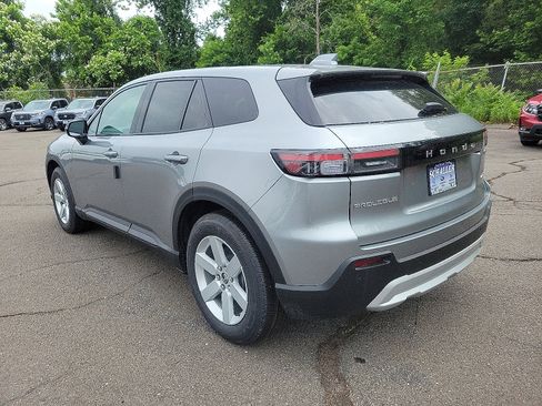 New 2025 Honda Prologue EX image 3
