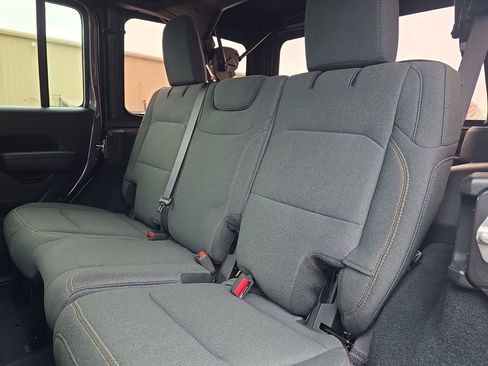 Used 2024 Jeep Wrangler Sport S image 25