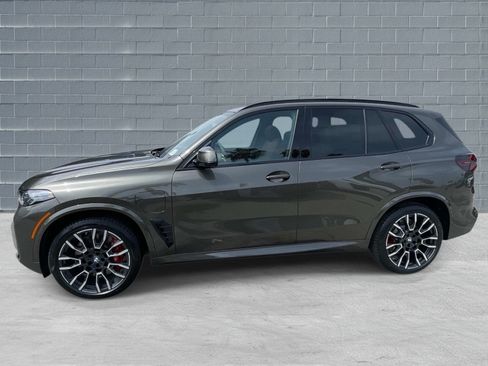 Used 2026 BMW X5 xDrive50e w/ M Sport Package AWD/4WD image 4