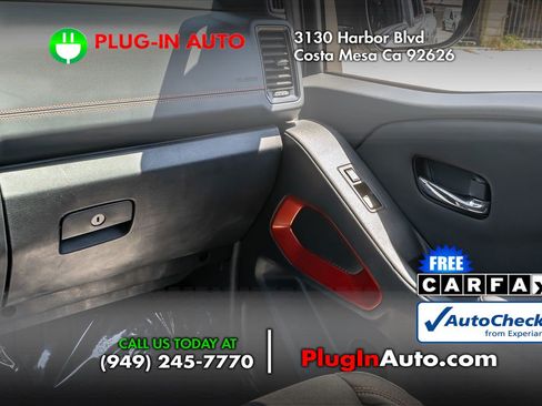 Used 2023 Nissan Frontier PRO-4X w/ Tow Package AWD/4WD image 16