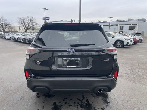 Used 2025 Subaru Forester Touring w/ Popular Package - Touring image 6